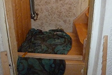 Tischler Günter Franz plant und baut: Handwerklich gefertigte Treppe aus Buche, Setzstufentreppe Handwerklich gefertigte Treppe aus Buche, Setzstufentreppe