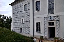 neu neue Spaliere für das Schloss